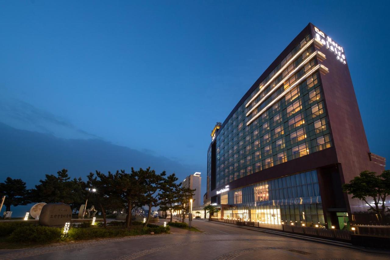 בוריאונג Hotel Solaire מראה חיצוני תמונה