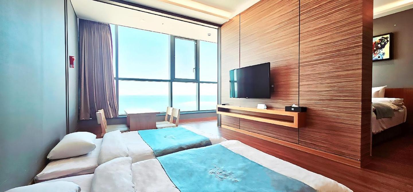 בוריאונג Hotel Solaire מראה חיצוני תמונה