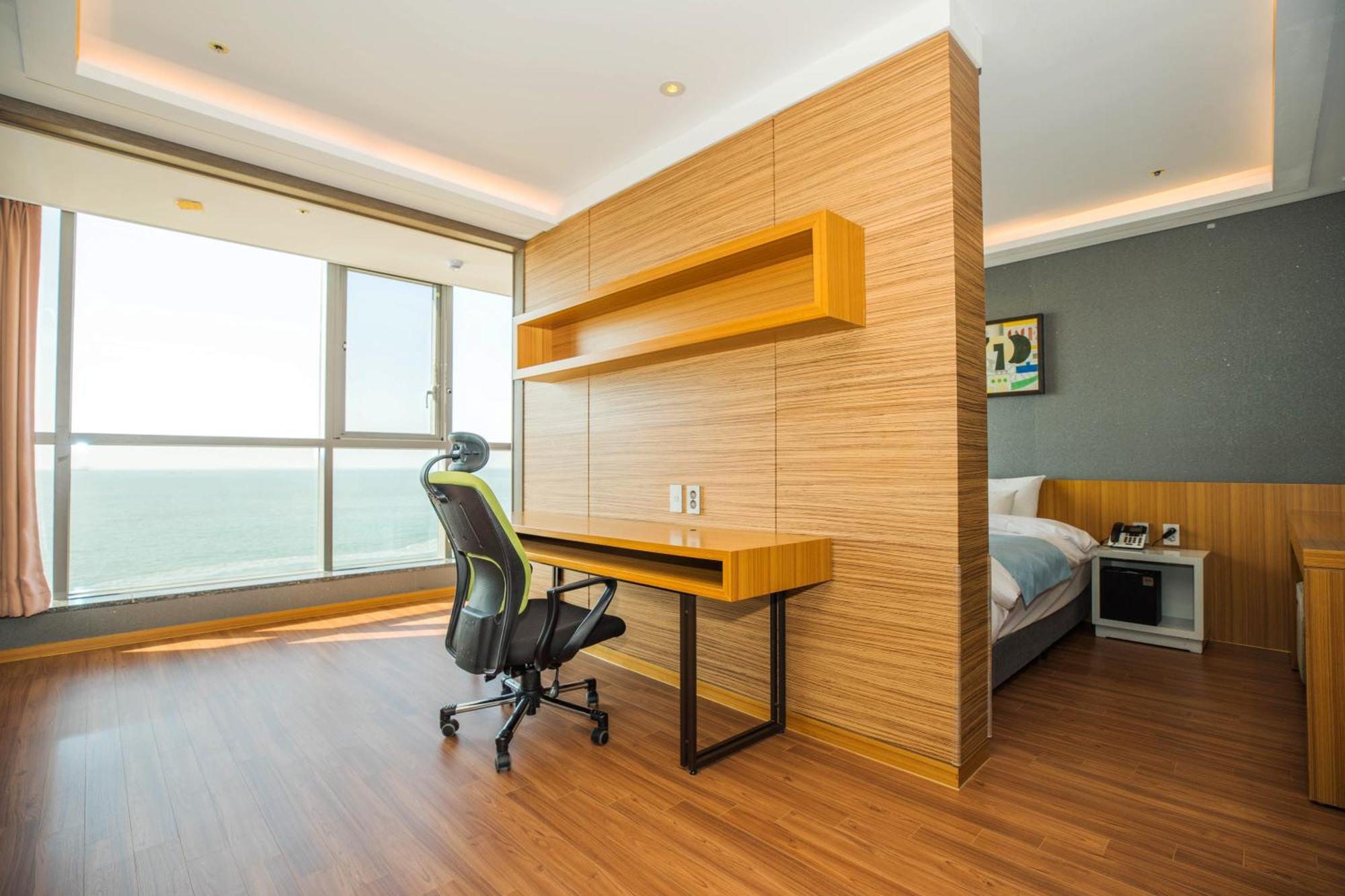 בוריאונג Hotel Solaire מראה חיצוני תמונה